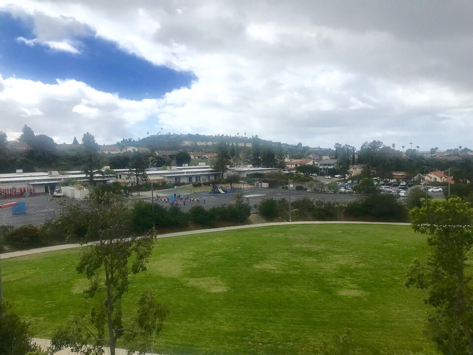 7880 Laurelridge Rd, Unit 7882 in San Diego, CA - Building Photo