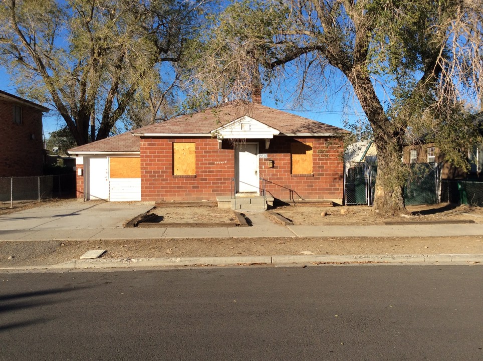 1950 A St in Sparks, NV - Foto de edificio