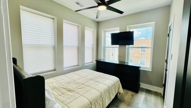 1863 S Karlov Ave in Chicago, IL - Foto de edificio - Building Photo