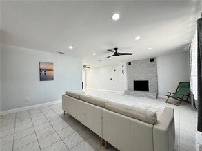 405 80th St in Holmes Beach, FL - Building Photo - Building Photo