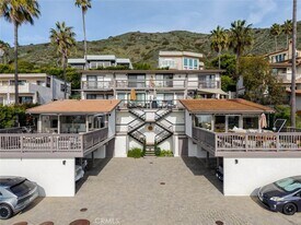11813 Ellice St in Malibu, CA - Building Photo