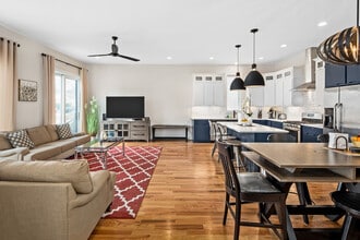 1203 Tremont Ave in Nashville, TN - Building Photo - Building Photo