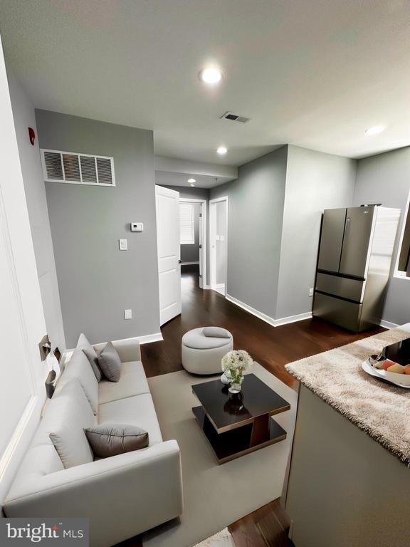 1801 W Venango St in Philadelphia, PA - Foto de edificio - Building Photo