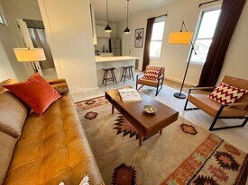 2019 E Beckert Ave in Pittsburgh, PA - Building Photo