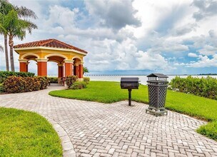 2705 Via Murano in Clearwater, FL - Building Photo - Building Photo