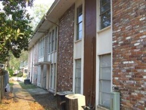 Murray Hill Apartment Building in Jacksonville, FL - Building Photo - Building Photo