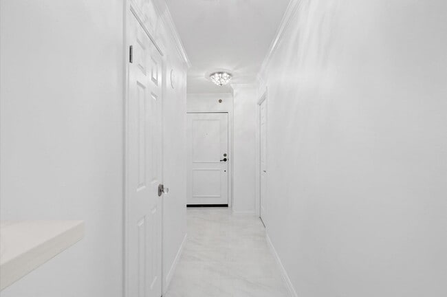 3525 Sage Rd, Unit 1709 in Houston, TX - Building Photo - Building Photo