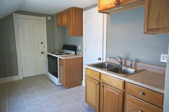 15 E 8th St in Duluth, MN - Building Photo - Building Photo