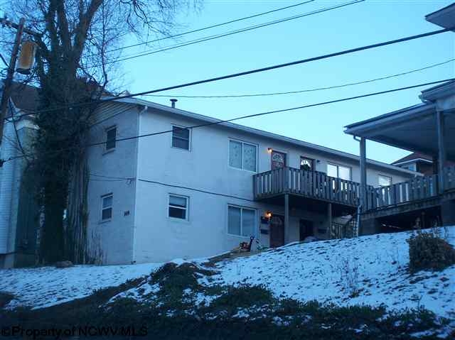 149 Holland Ave in Westover, WV - Building Photo