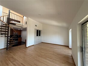 2812 E 27th St in Brooklyn, NY - Building Photo - Building Photo