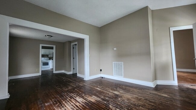 905 Afton St in Johnson City, TN - Building Photo - Building Photo