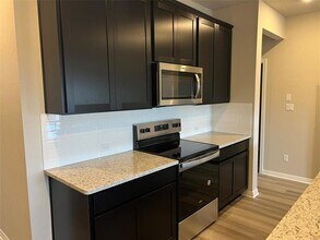 1850 Settlers Glen Dr in Round Rock, TX - Foto de edificio - Building Photo