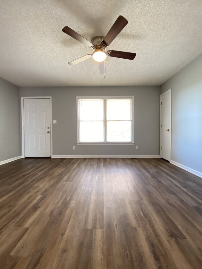 1301 Sharptail Trail in Clarksville, TN - Building Photo - Building Photo