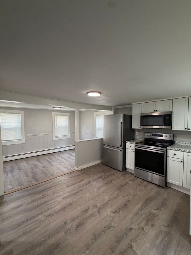 property at 4 Stewart Ln