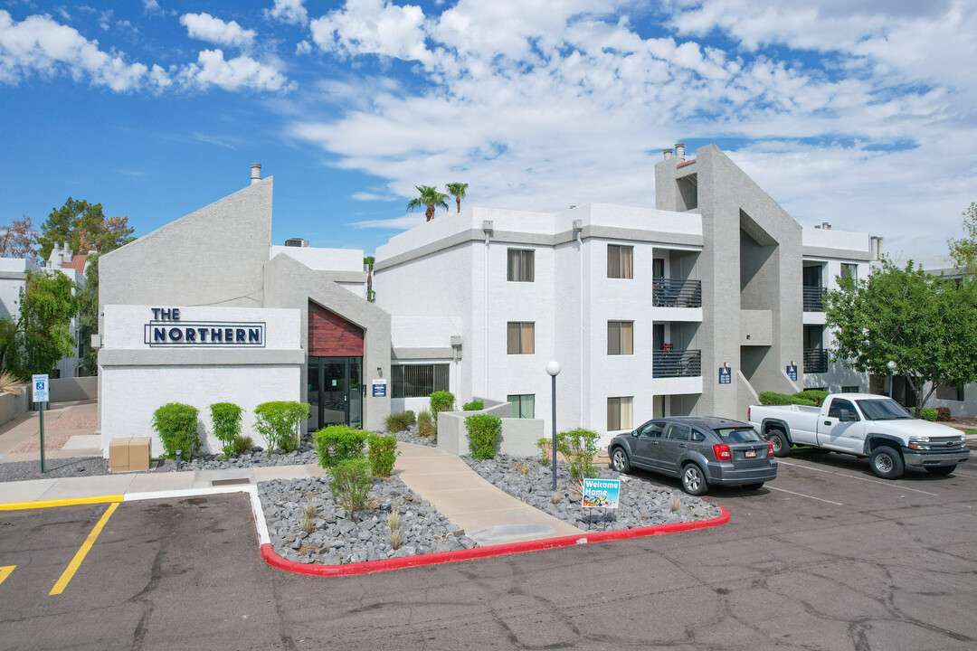 Northern in Phoenix, AZ - Building Photo