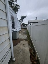 817 W Franklin St in Evansville, IN - Building Photo - Building Photo