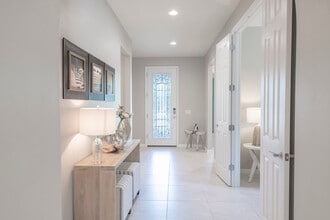 13871 Miranese St in Venice, FL - Building Photo - Building Photo