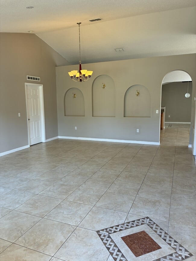 760 Plymouth Turtle Way in St. Cloud, FL - Foto de edificio - Building Photo