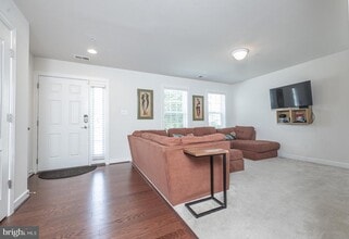 2127 Garden Grove Ln in Bowie, MD - Building Photo - Building Photo