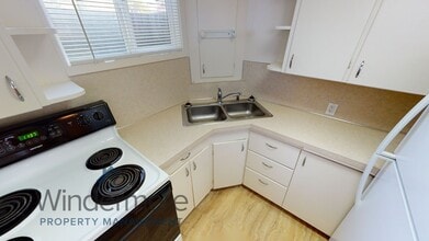 66 Blalock Dr in Walla Walla, WA - Building Photo - Building Photo