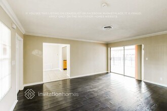 1501 N 46th Ave in Hollywood, FL - Foto de edificio - Building Photo