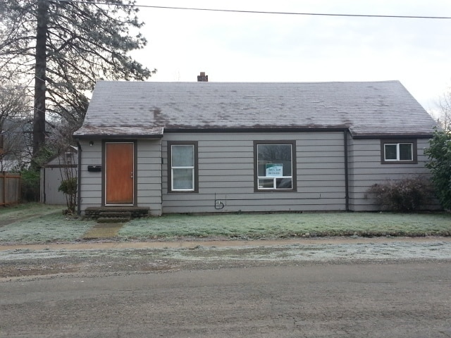 property at 706 S Rock St