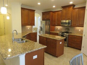 8811 Citrus Palm Dr in Tampa, FL - Building Photo - Building Photo