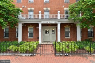 730 11th St NE, Unit 204 in Washington, DC - Building Photo