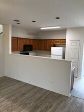 5750 Golf Hts, Unit #1 in San Antonio, TX - Building Photo - Building Photo