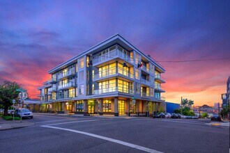 Arris in Portland, OR - Building Photo - Building Photo