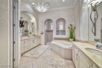 9647 Lipari Ct in Naples, FL - Building Photo - Building Photo