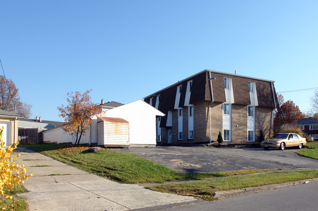 188 Stadium Dr in Youngstown, OH - Building Photo - Building Photo