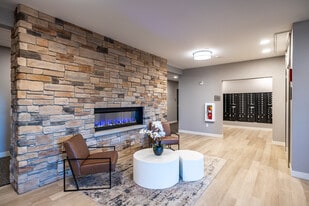 Colorado Commons - 143 N Wildwood St in Sun Prairie, WI - Building Photo