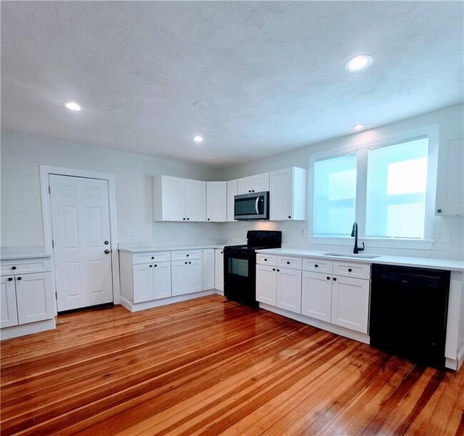 property at 268 1/2 Greenville Ave