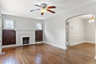 1617 Liberty Rd in Lexington, KY - Foto de edificio - Building Photo