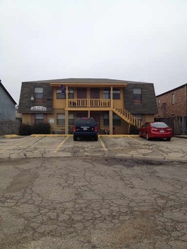 Danny Court in Hattiesburg, MS - Building Photo