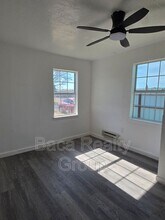 703 W Phillips St in Purcell, OK - Building Photo - Building Photo