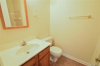 6164 Meadow Rose Ln in Charlotte, NC - Building Photo - Building Photo