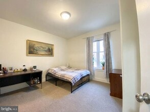 1622 W Jefferson St in Philadelphia, PA - Building Photo - Building Photo