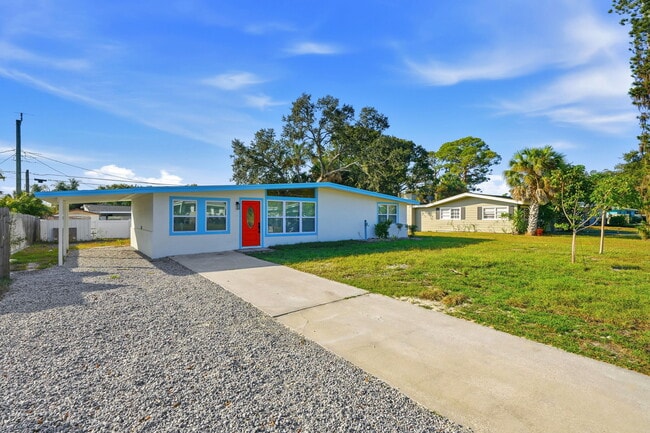 3128 Bay St in Sarasota, FL - Building Photo - Building Photo