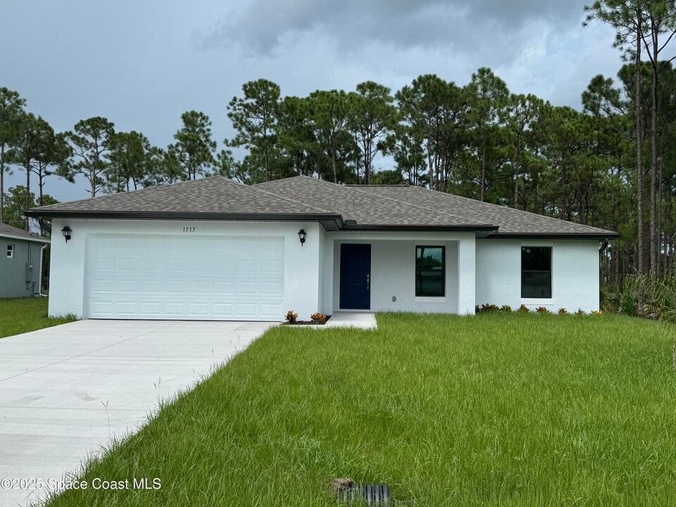 1515 Wichita Blvd SE in Palm Bay, FL - Building Photo