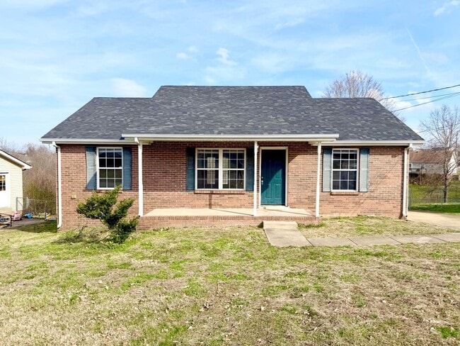 property at 935 Lindsey Dr