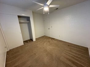 2034 S Cain St in Visalia, CA - Building Photo - Building Photo