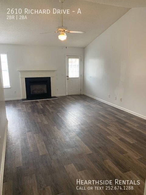 2610 Richard Dr in Greenville, NC - Foto de edificio - Building Photo