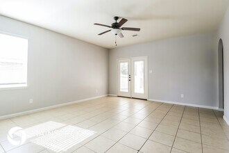 7622 Dusty Melody Ln in Conroe, TX - Building Photo - Building Photo