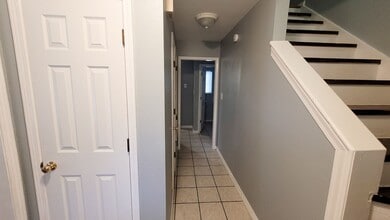 427 Country Ln Dr in Alma, AR - Building Photo - Building Photo