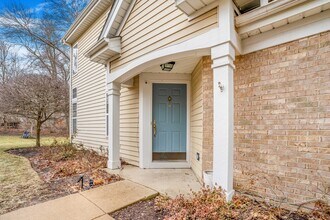 2760 Packford Ln in Aurora, IL - Building Photo - Building Photo