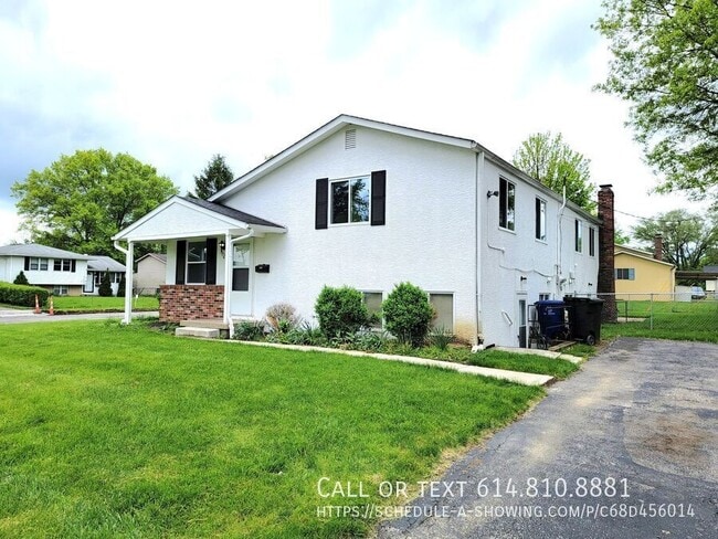property at 1763 Brookfield Square N