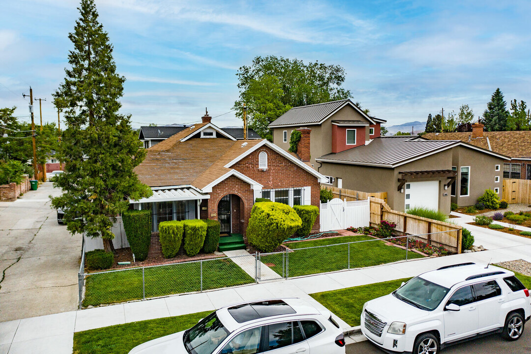 1040 Gordon Ave in Reno, NV - Building Photo