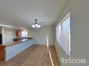 10535 W Papago St in Tolleson, AZ - Building Photo - Building Photo